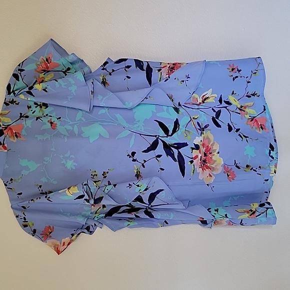 Worthington V neck with Tie Flutter Sleeve L - Picture 4 of 6